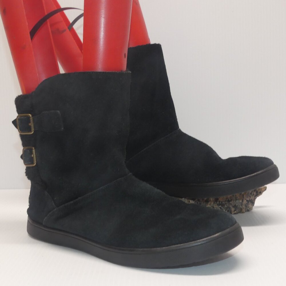 Big Kids Girls/Women's Koolaburra Ugg Amarah bootie Kids 5/ W 5.5